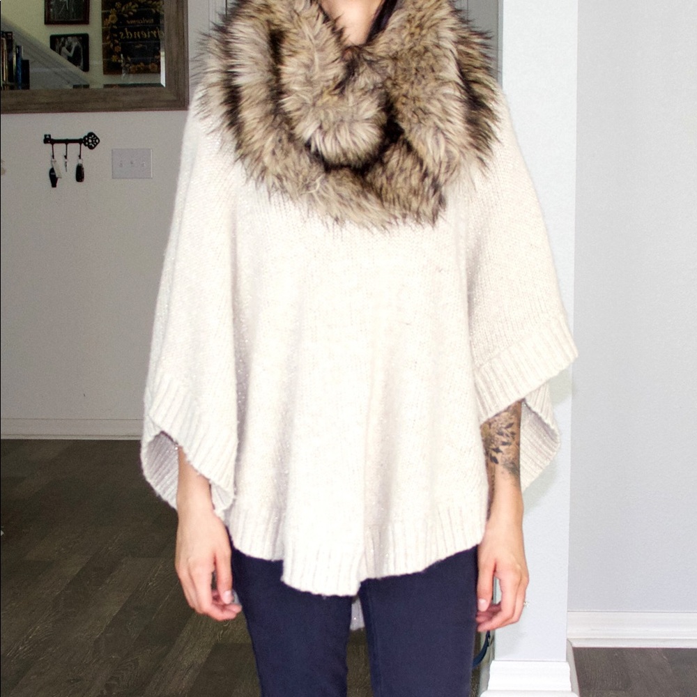 Michael Kors Poncho